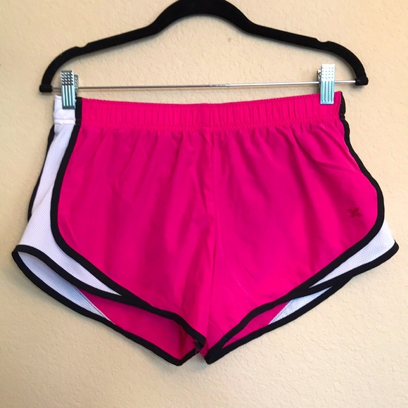 Nike shorts - Picture 2 of 5